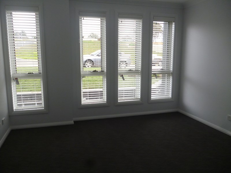 2 Downey Crescent, Orange NSW 2800