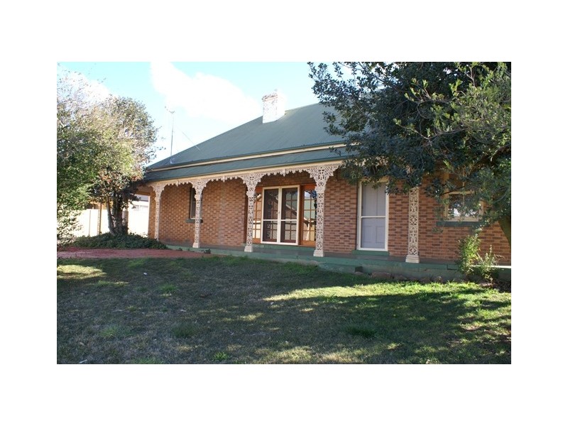 26 George Weily Way, Orange NSW 2800