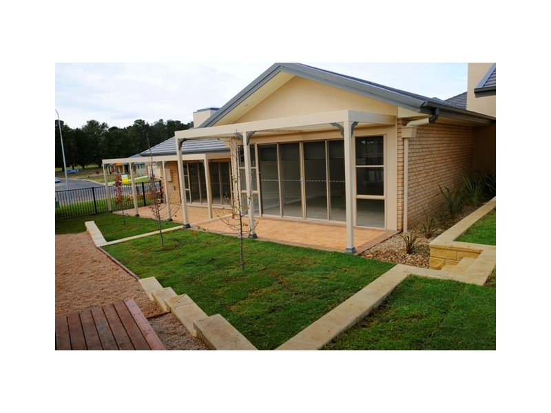 9 Diamond Drive, Orange NSW 2800