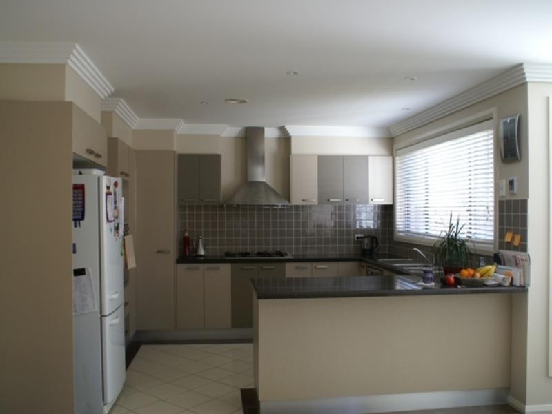 13 Bert Whiteley Place, Orange NSW 2800