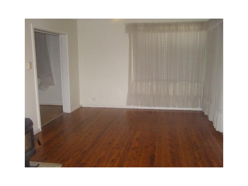 27 Hale Street, Orange NSW 2800