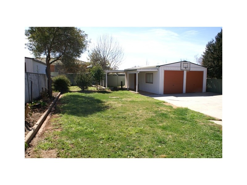 57 Gardiner Road, Orange NSW 2800