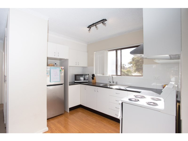 11/14-16 Burrendong Way, Orange NSW 2800