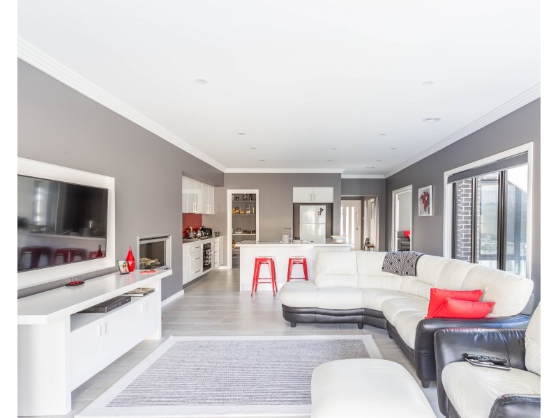 39 Melaleuca Way, Orange NSW 2800