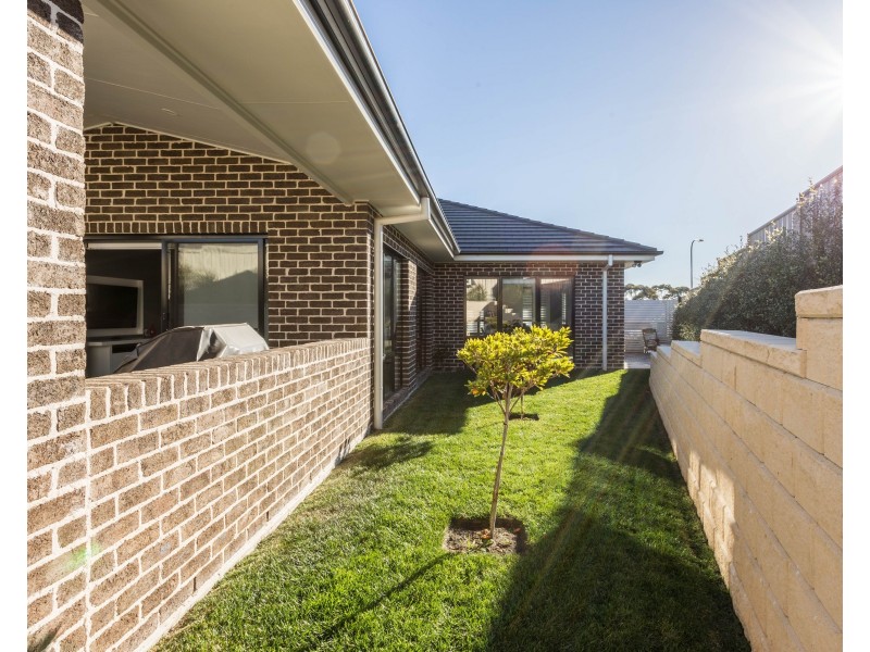 39 Melaleuca Way, Orange NSW 2800