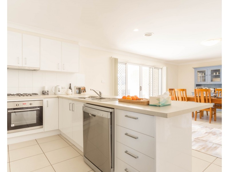 41 Melaleuca Way, Orange NSW 2800