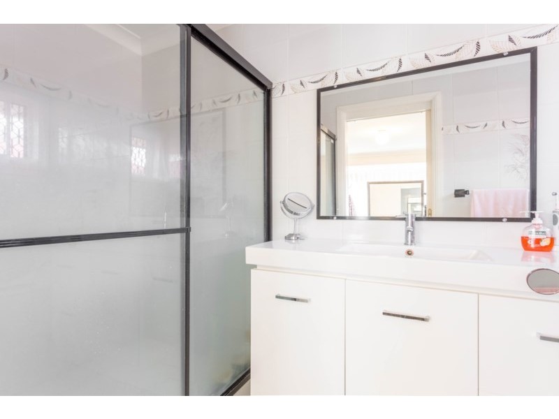 6 Avondale Drive, Orange NSW 2800