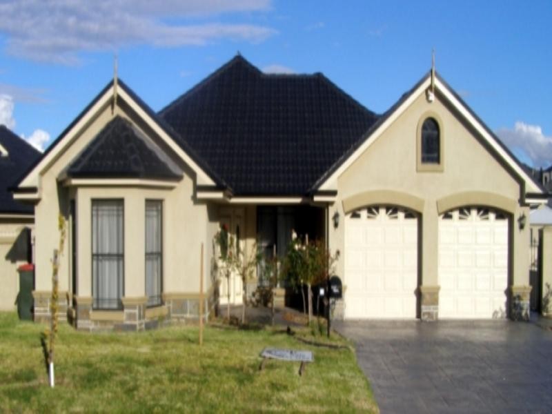 17 Majestic Way, Orange NSW 2800