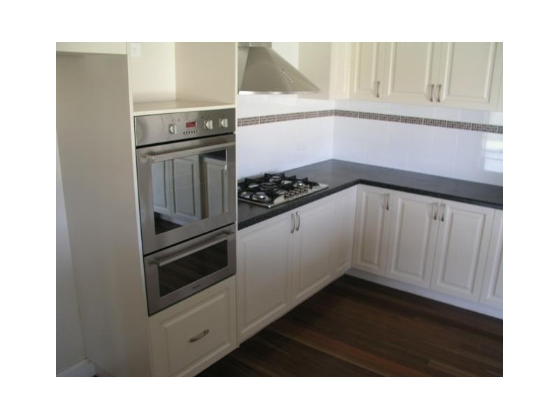 17 Majestic Way, Orange NSW 2800