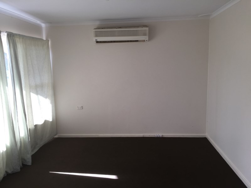 4 Leumeah Road, Orange NSW 2800