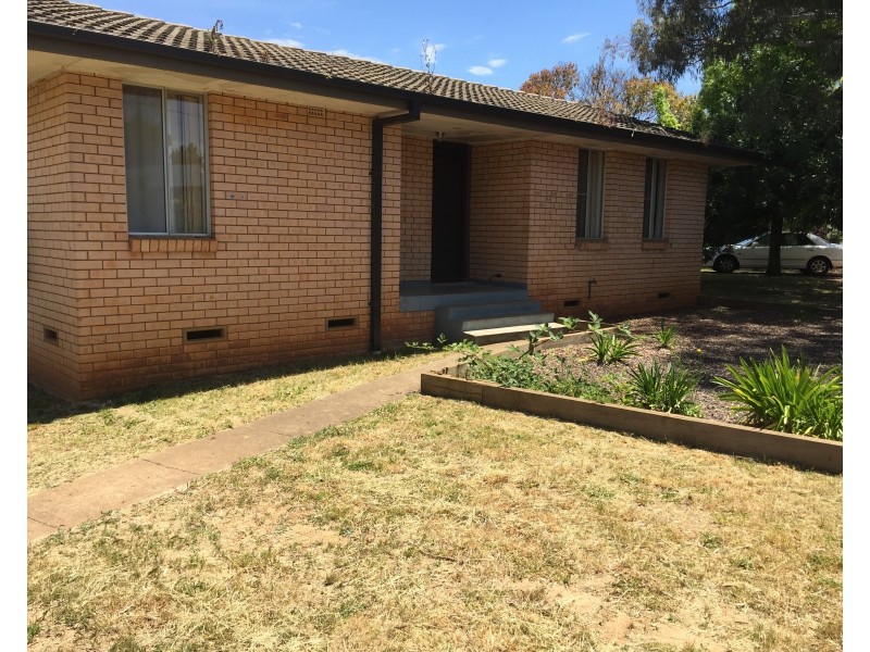 22 Currong Crescent, Orange NSW 2800