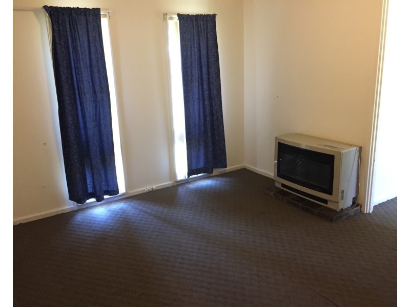 22 Currong Crescent, Orange NSW 2800