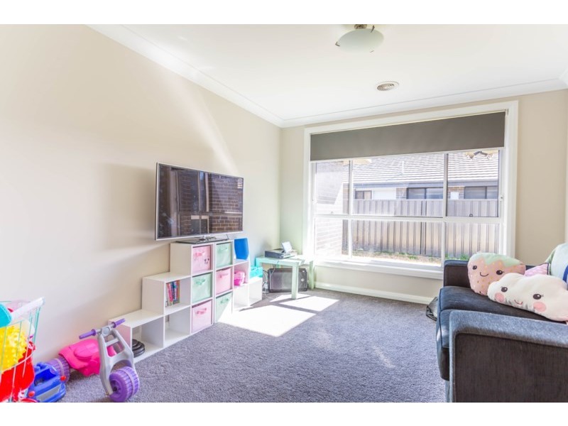 41 Pippin Way, Orange NSW 2800