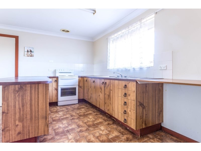 1/11 Torulosa Way, Orange NSW 2800