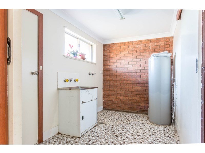 1/11 Torulosa Way, Orange NSW 2800