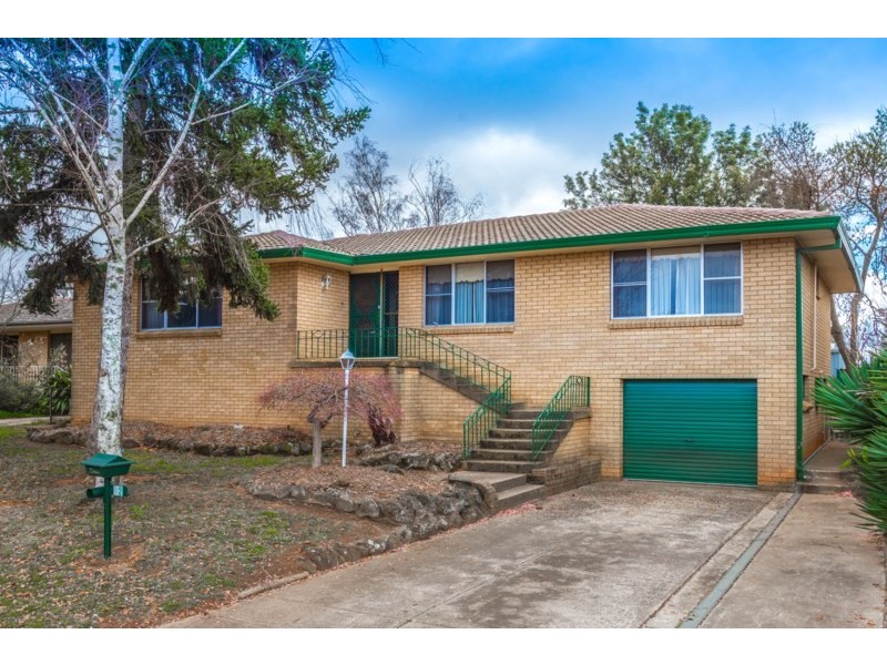 12 Courallie Drive, Orange NSW 2800
