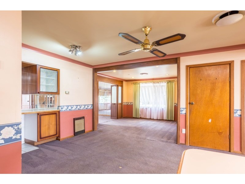 12 Courallie Drive, Orange NSW 2800