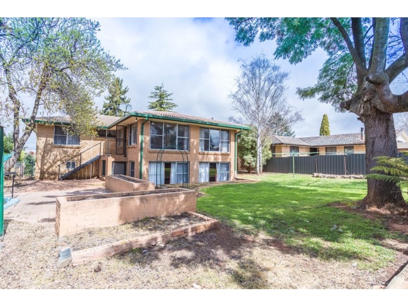 12 Courallie Drive, Orange NSW 2800