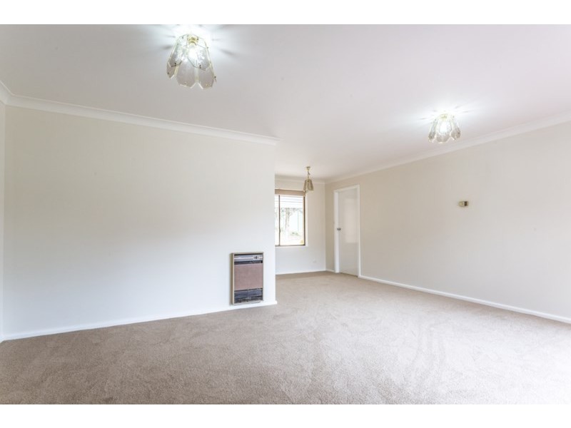 38 James Sheahan Drive, Orange NSW 2800