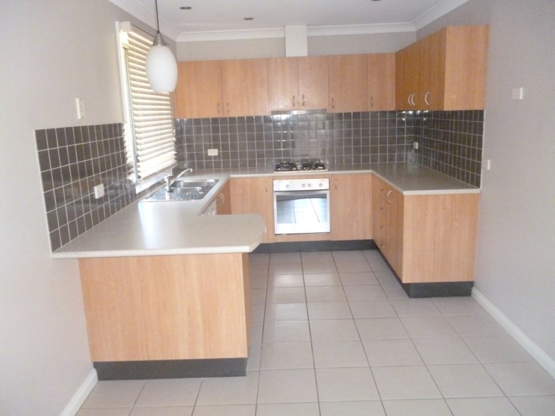 1/15 Churchill Avenue, Orange NSW 2800