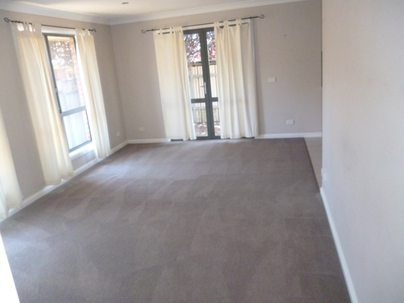 1/15 Churchill Avenue, Orange NSW 2800