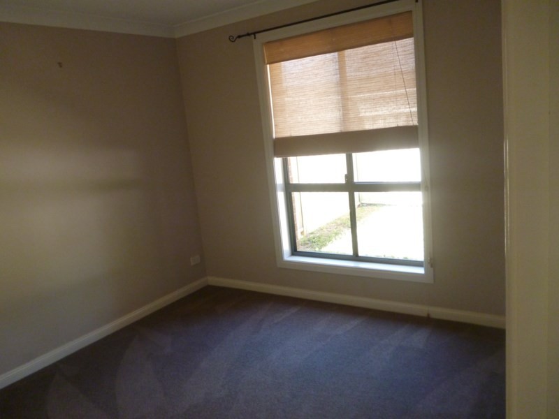 1/15 Churchill Avenue, Orange NSW 2800