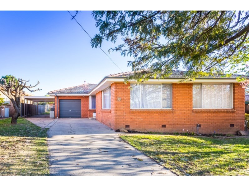 94 Matthews Avenue, Orange NSW 2800