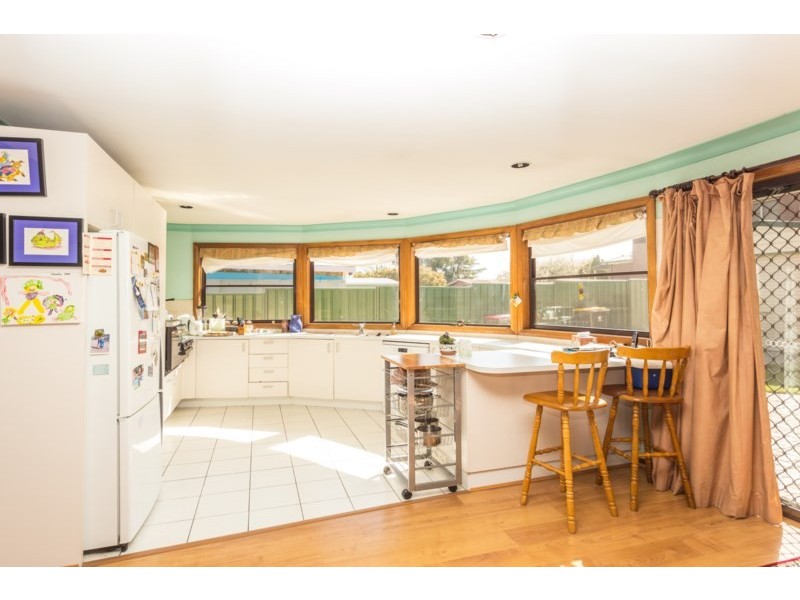 4 Autumn Street, Orange NSW 2800