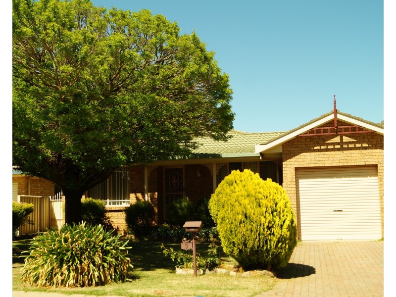3 Evans Place, Orange NSW 2800