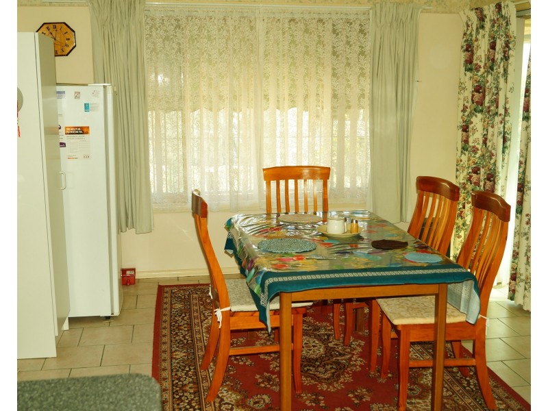 3 Evans Place, Orange NSW 2800