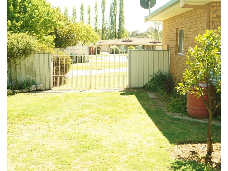 3 Evans Place, Orange NSW 2800