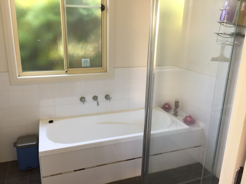 2 Endsleigh Avenue, Orange NSW 2800