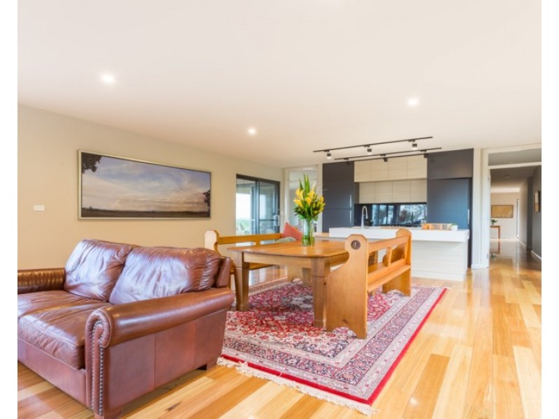 297 Giles Road, Springside NSW 2800