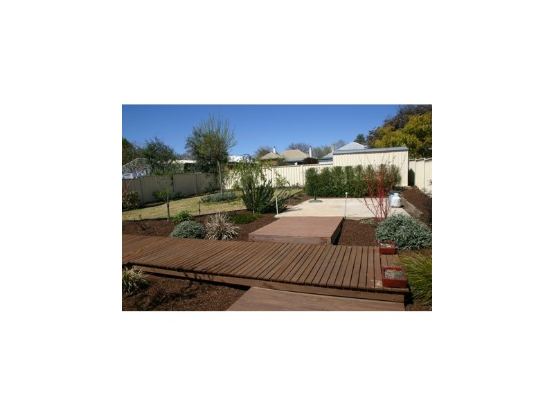 4 Rosemary Lane, Orange NSW 2800