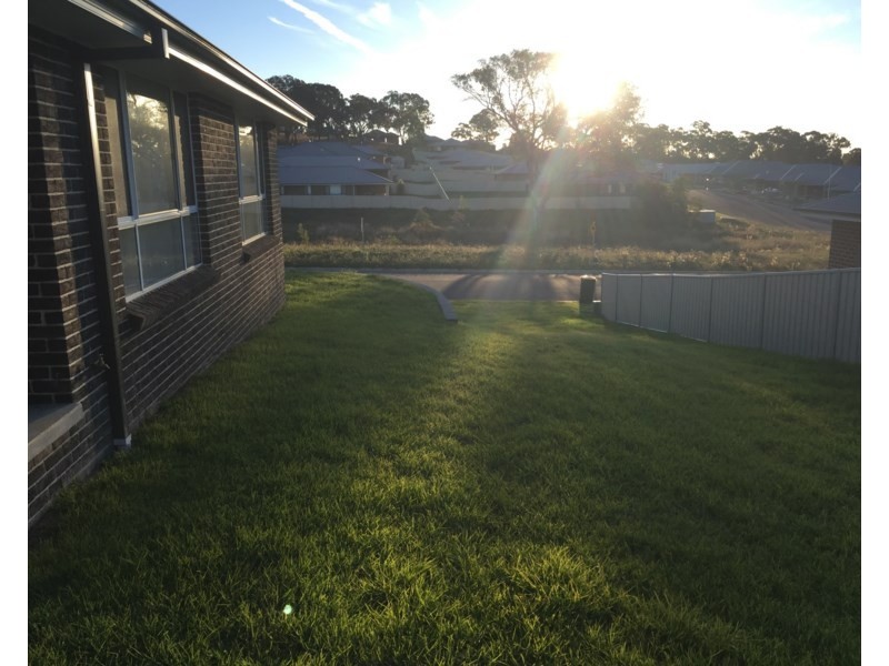 29 Dimboola Way, Orange NSW 2800