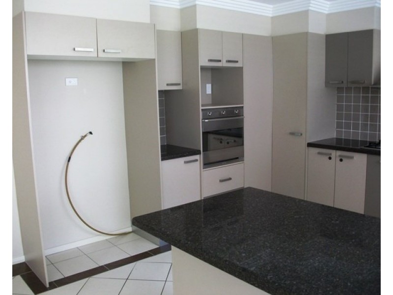 13 Bert Whiteley Place, Orange NSW 2800