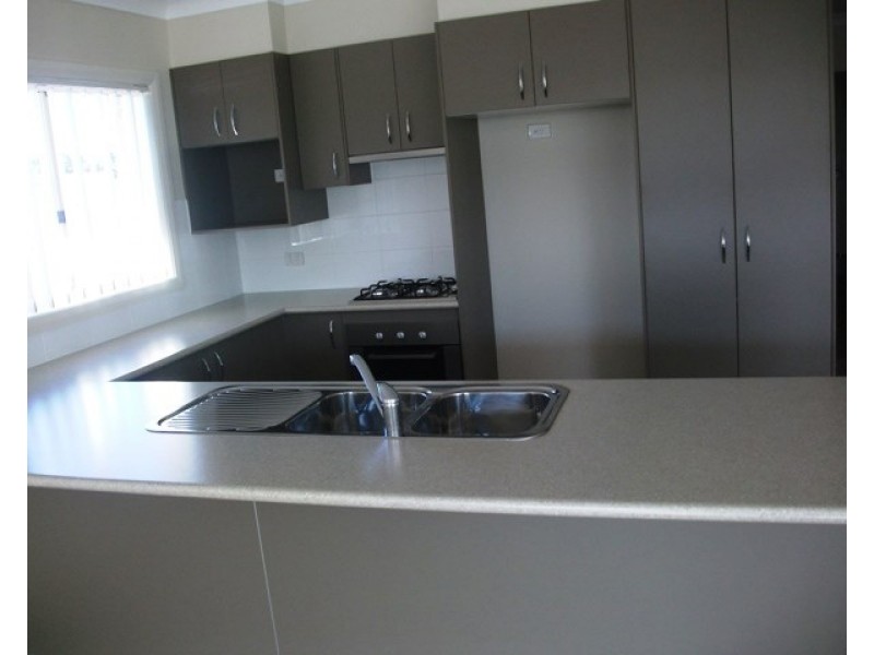 2 Opal Street, Orange NSW 2800