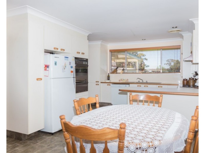 5 Regency Place, Orange NSW 2800