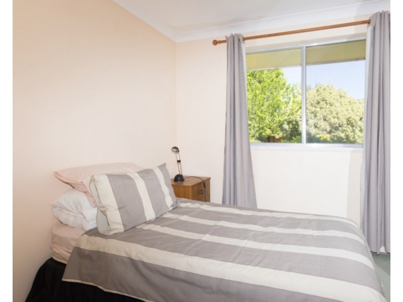 5 Regency Place, Orange NSW 2800