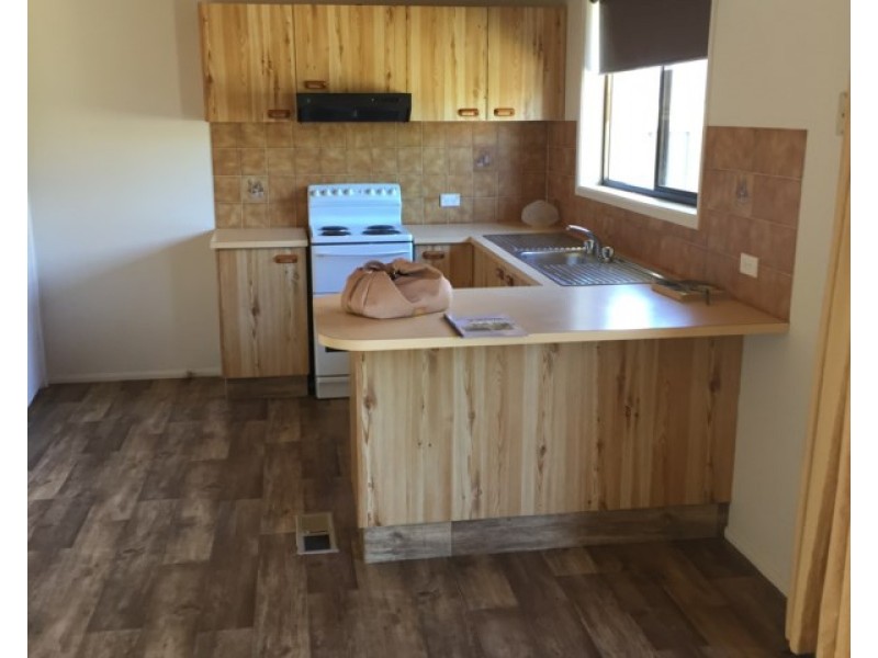 1 Fraser Place, Orange NSW 2800