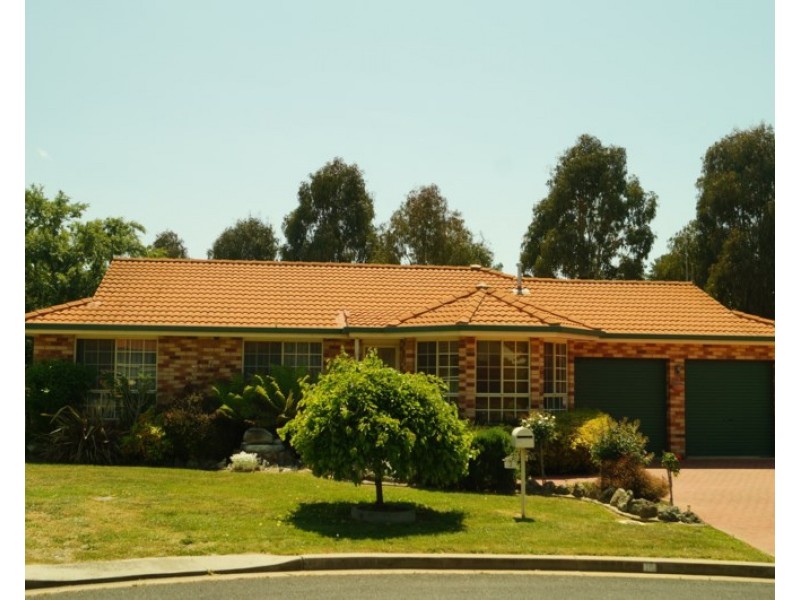 3 Digby Close, Orange NSW 2800