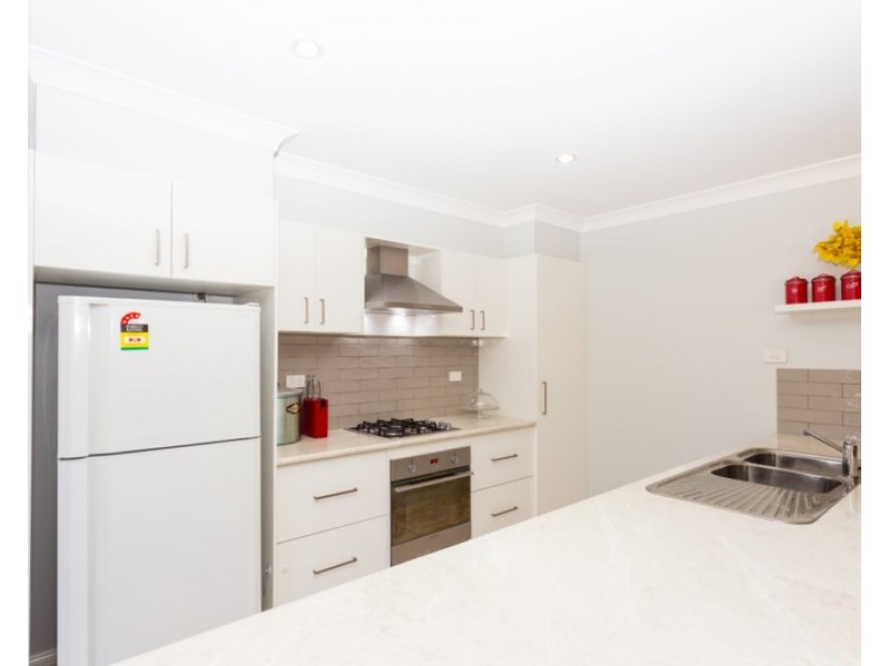 6 Gersbach Close, Orange NSW 2800