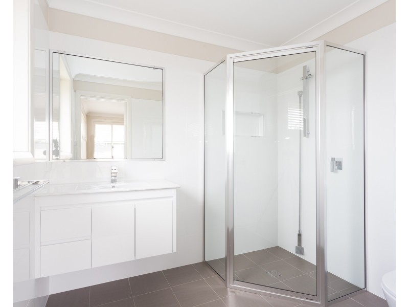 26 Lisbon Circuit, Orange NSW 2800