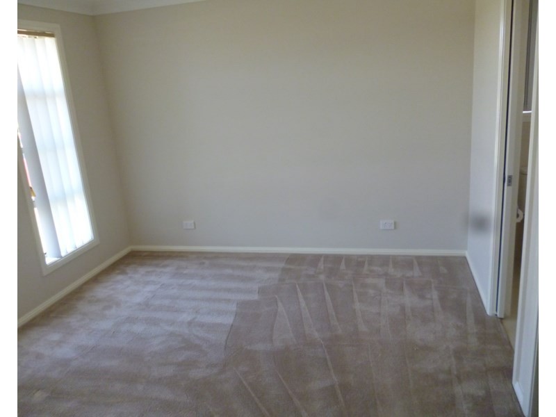 98 Diamond Drive, Orange NSW 2800