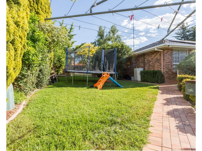 8 Wiare Circuit, Orange NSW 2800