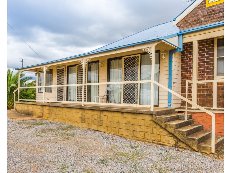 2 Short Street, Cargo NSW 2800