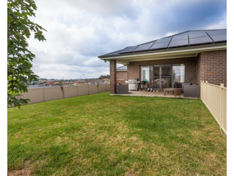 16 Glasson Drive Orange, Orange NSW 2800