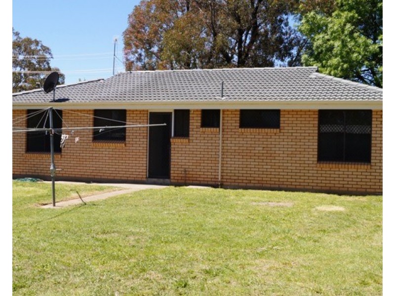 55 Currong Cresent, Orange NSW 2800