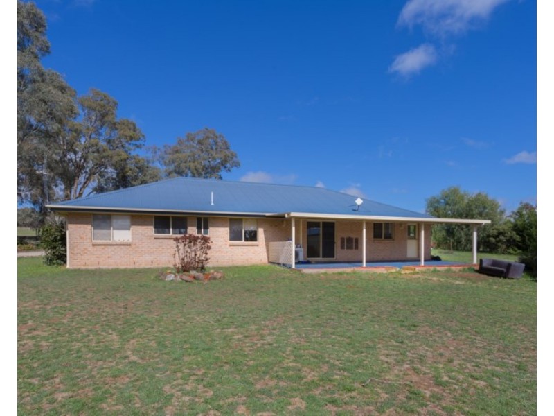 1955 Davey Plains Road, Cargo NSW 2800