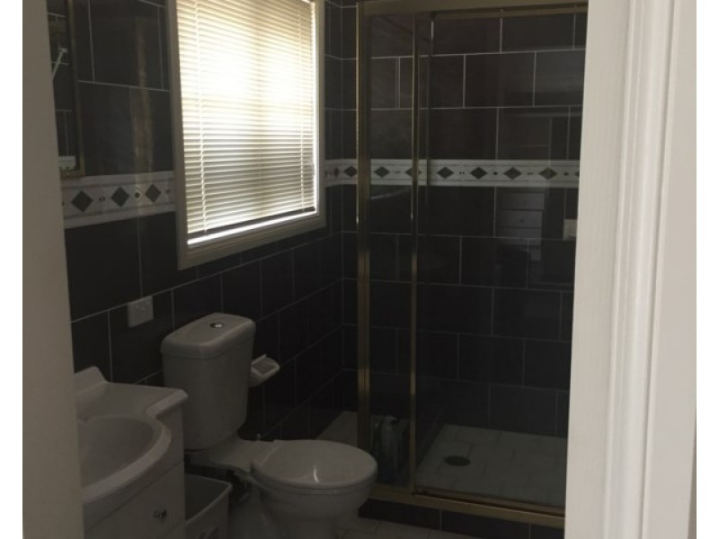 5 Hoskins Place, Orange NSW 2800
